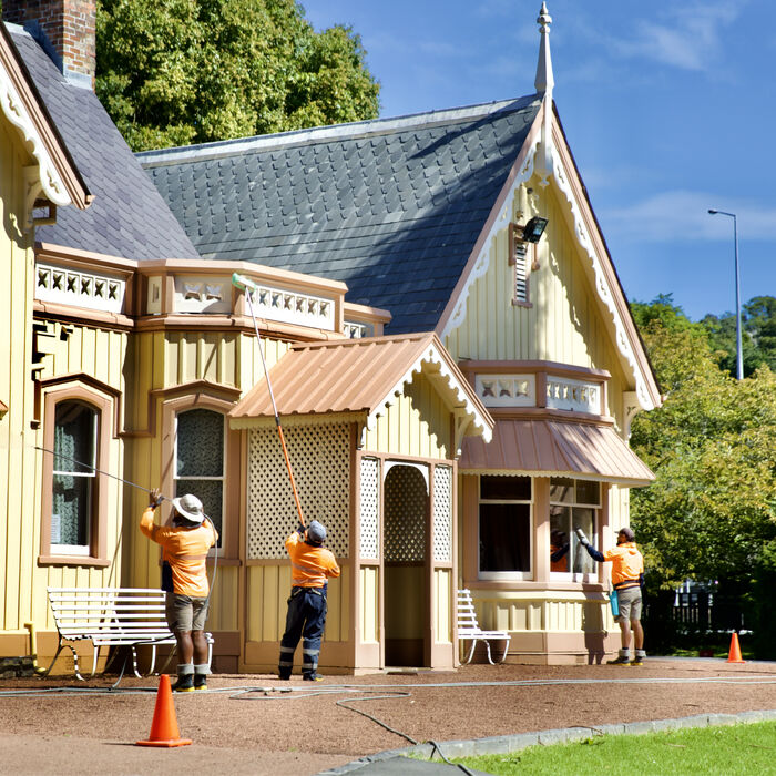 HWNZ job photo